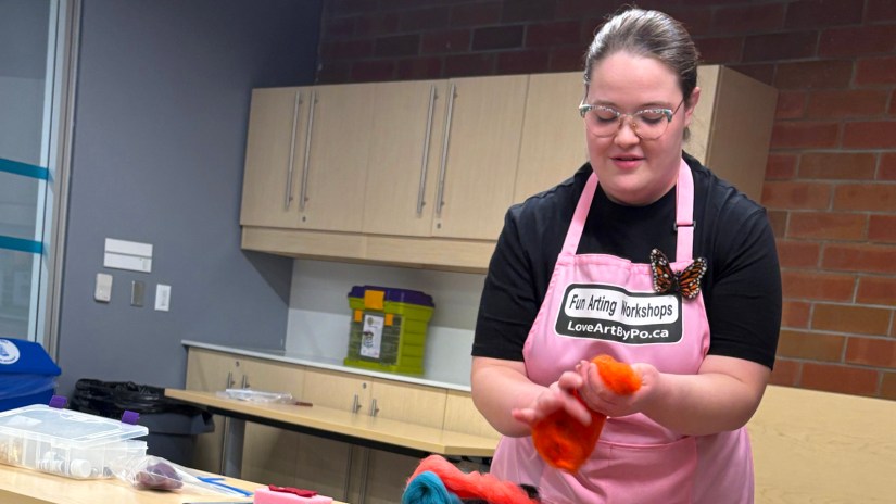 Kingston Artist Portia Po Chapman leading a professional art workshop at the Kingston Frontenac Public Library (KFPL)
